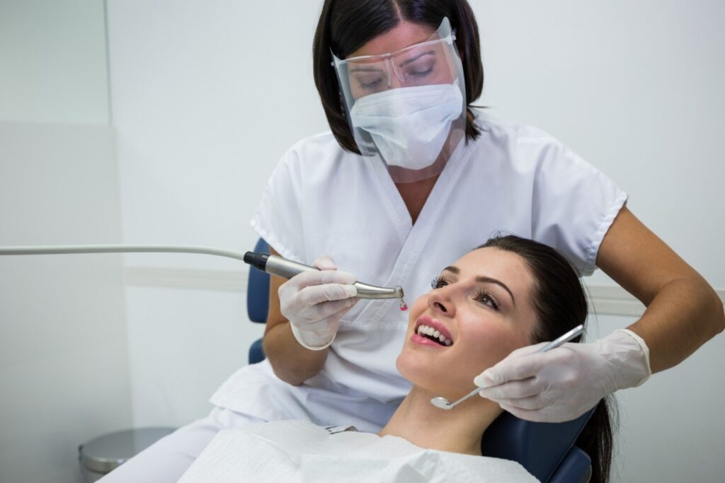 Comprehensive dental check ups and cleaning